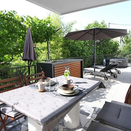Modern Apartment Parenzana Izma Portorož Buitenkant foto