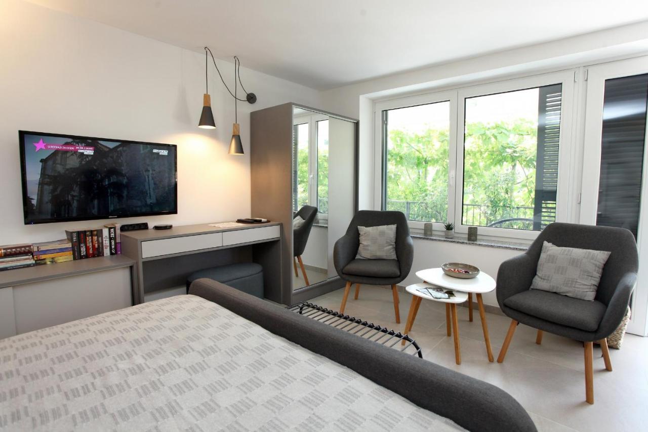Modern Apartment Parenzana Izma Portorož Buitenkant foto