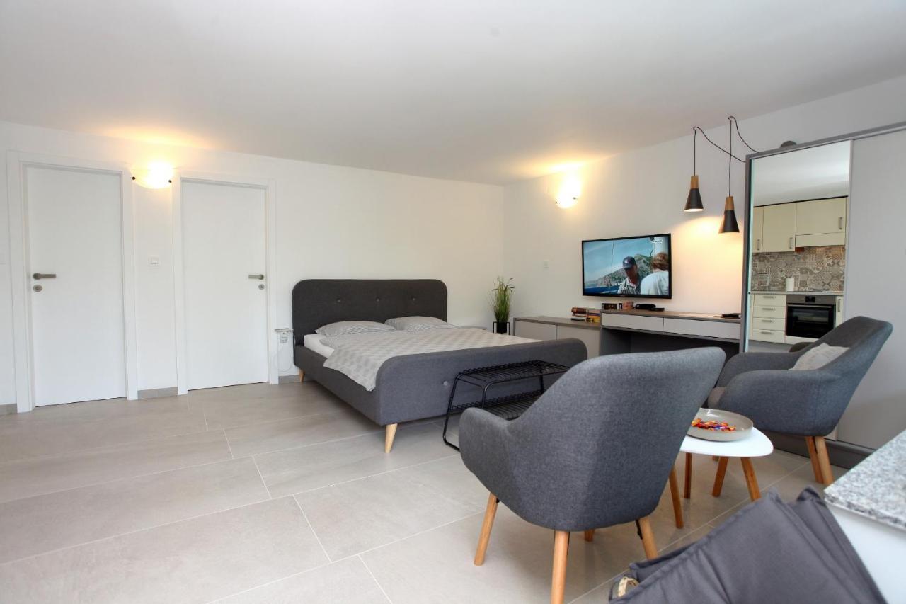 Modern Apartment Parenzana Izma Portorož Buitenkant foto